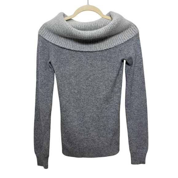 Theory Cashmere Off Shoulder Foldover Grey Sweater Women’s Sz. P - Picture 2 of 4